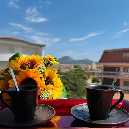 Апартаменти Sunflower Center
